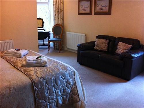 Cedar House B&B Matlock  Extérieur photo
